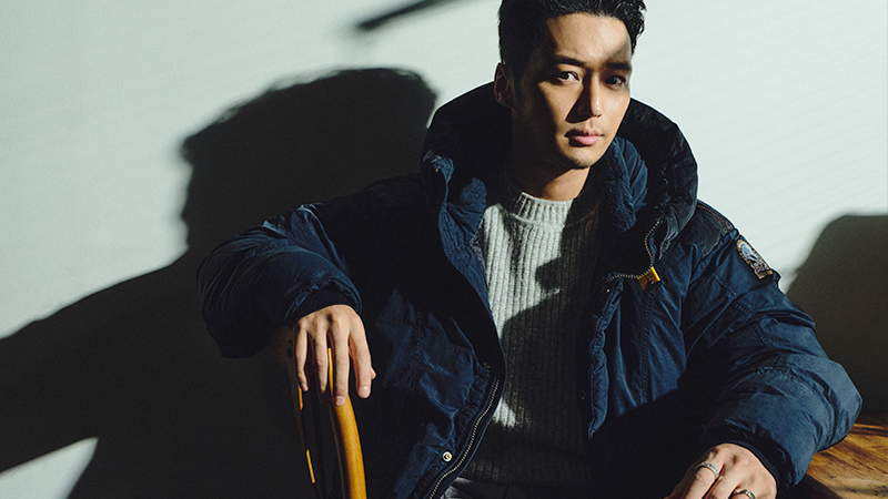 파라점퍼스, 변요한과 함께한 겨울 시즌 아이템