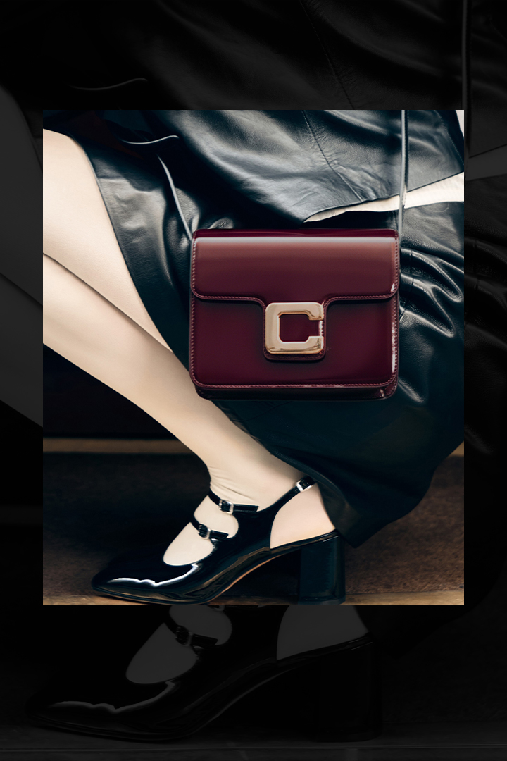 CAREL 25FW SEASON OFF