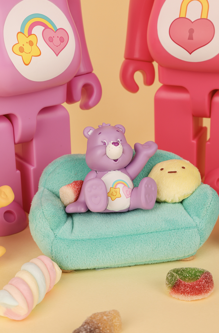 Start Your Year with</br>Kinki Robot Art Toy