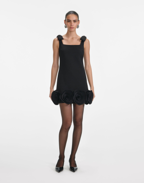 블랙 크레이프 3D 플라워 미니 드레스