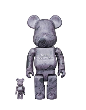 400%+100% BEARBRICK MOON FOOTPRINTS