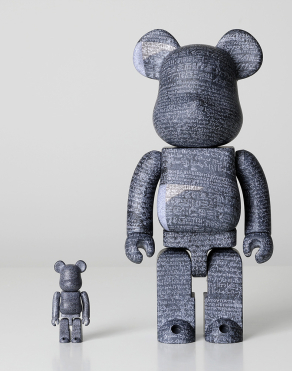 400%+100% BEARBRICK THE BRITISH MUSEUM 