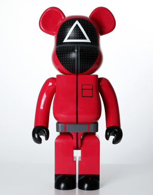 1000%BEARBRICK Squid Game Guard △