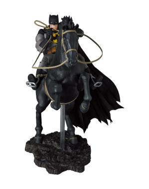 [프리오더] MAFEX BATMAN & HORSE (The Dark Knight Returns)