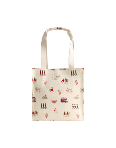 미디엄 북백 - 퀴니스 런던