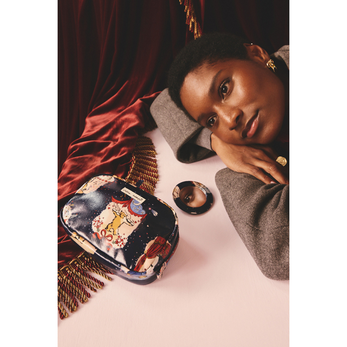 클래식 메이크업 케이스 - 패딩턴 파티