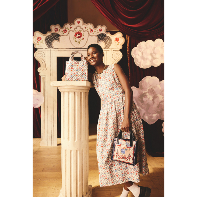 스몰 북백 - 패딩턴 파티